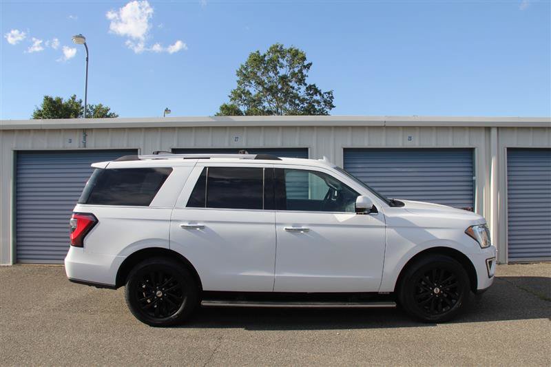Used 2020 Ford Expedition Limited AWD/4WD image 9