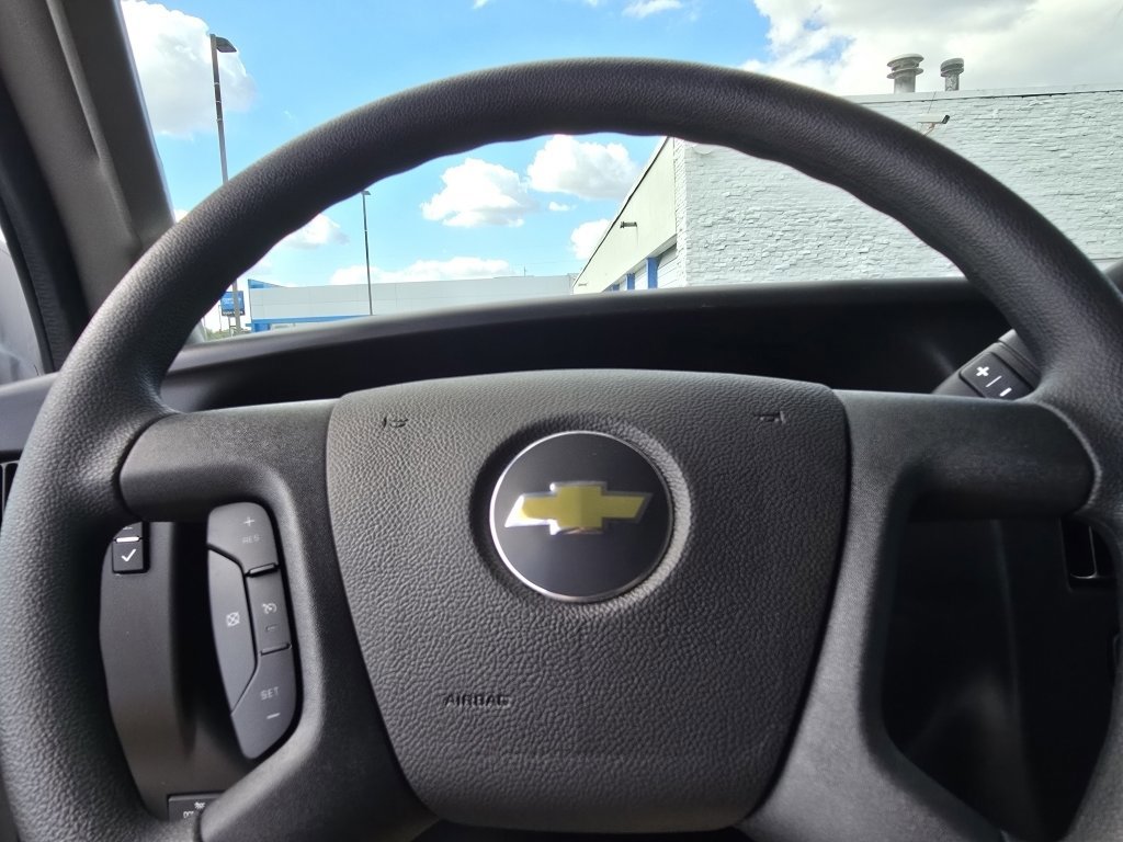New 2025 Chevrolet Express 2500 w/ Driver Convenience Package image 17