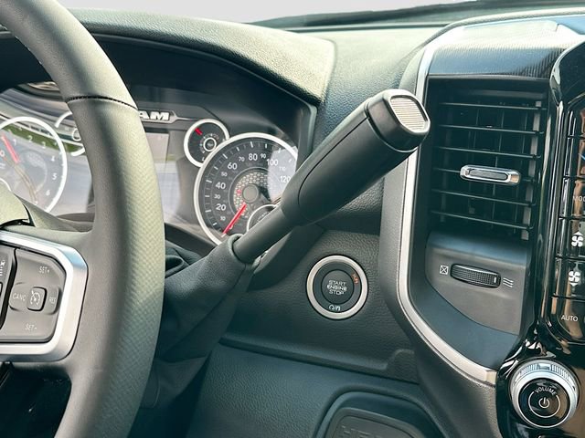 Used 2025 RAM 2500 Big Horn AWD/4WD image 18