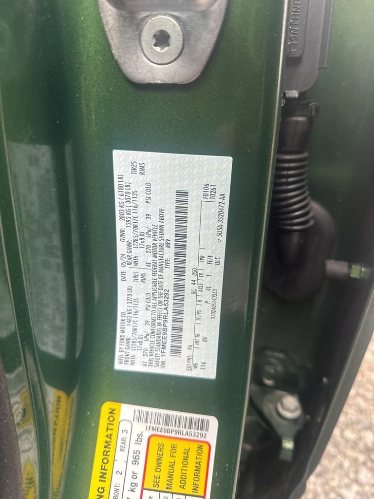 Used 2024 Ford Bronco Badlands image 13