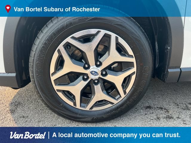 Certified 2023 Subaru Forester Premium AWD/4WD image 9