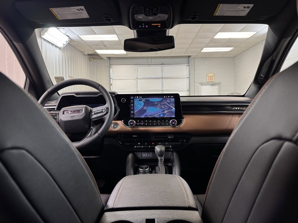 New 2025 GMC Canyon AT4 w/ Nightfall Edition image 20