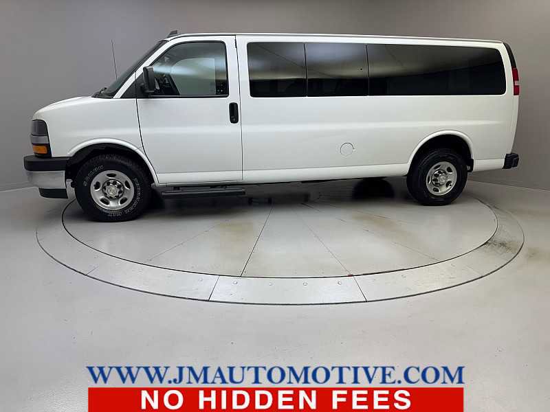 Used 2021 Chevrolet Express 3500 LT w/ LT Preferred Equipment Group image 2