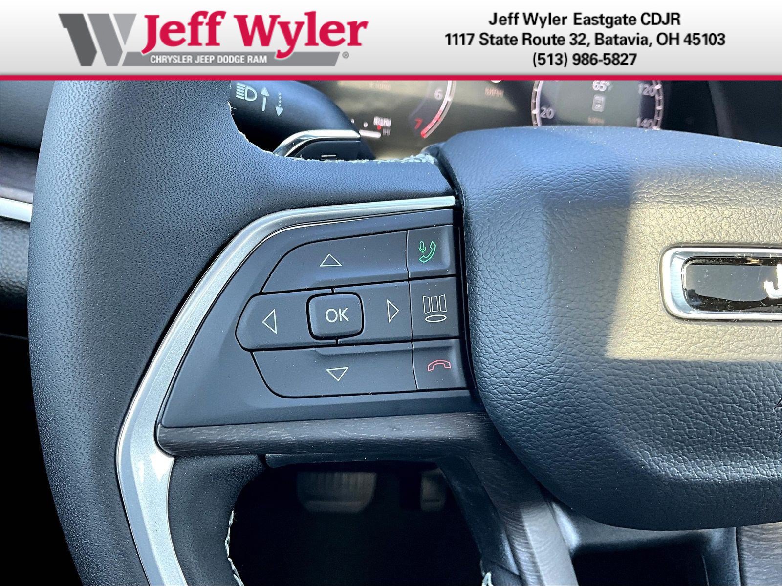 New 2026 Jeep Grand Cherokee Altitude AWD/4WD image 22