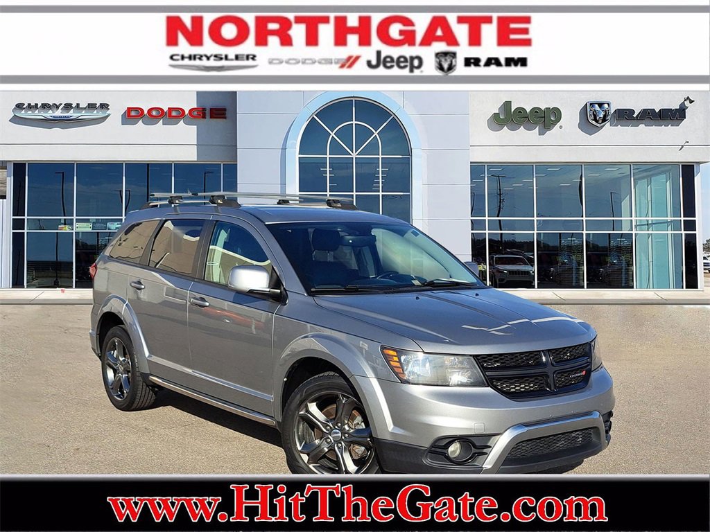 Used 2017 Dodge Journey Crossroad image 1