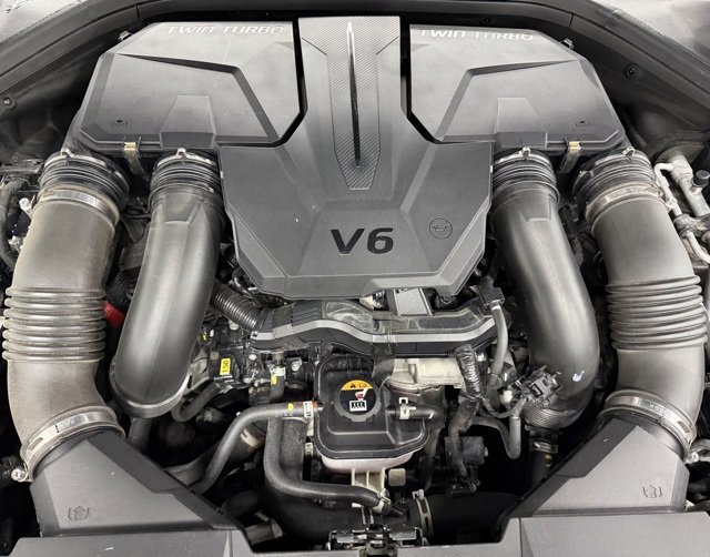Used 2024 Genesis GV70 3.5T Sport w/ Sport Prestige Package image 8