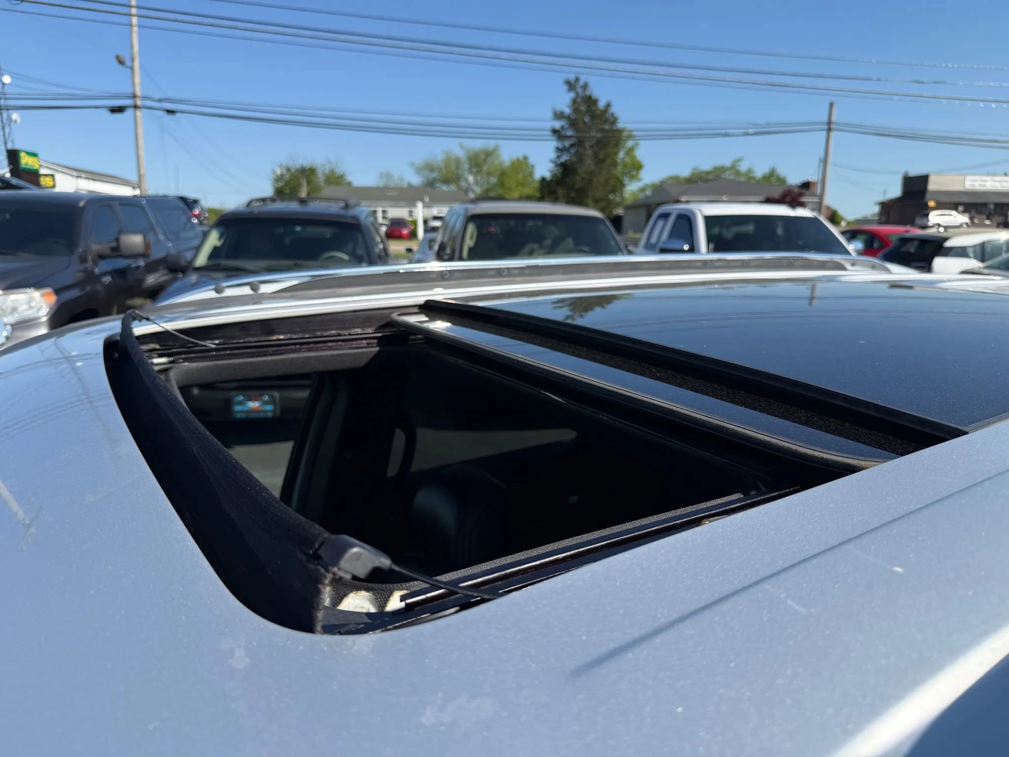 Used 2017 Ford Explorer Limited w/ Equipment Group 301A image 37