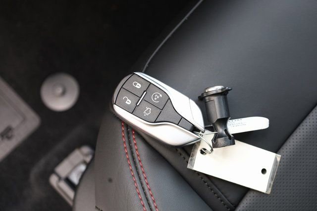 New 2024 Maserati Levante GT Ultima image 30