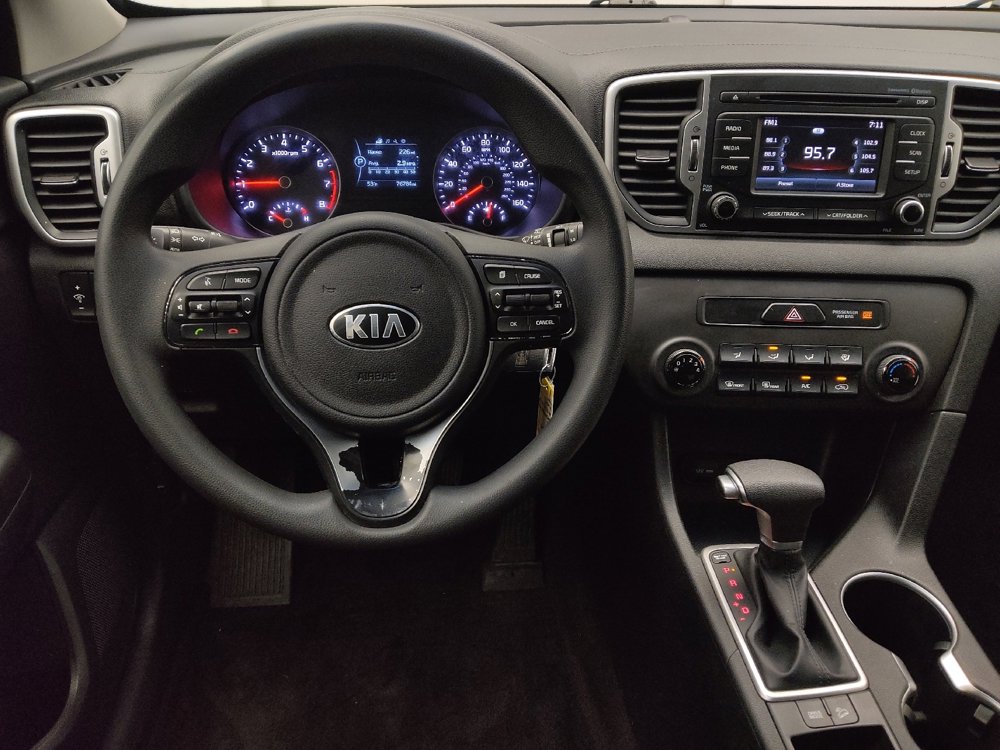 Used 2017 Kia Sportage LX FWD image 22