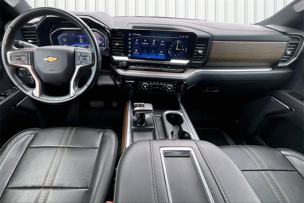 Used 2022 Chevrolet Silverado 1500 High Country w/ High Country Premium Package image 6