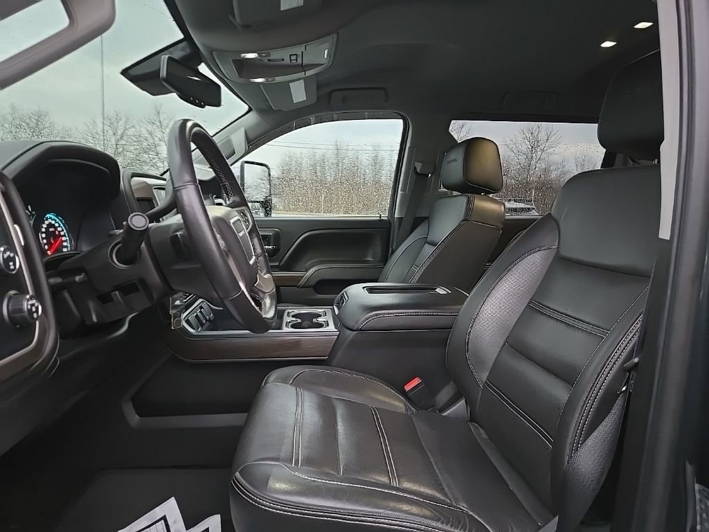 Used 2017 GMC Sierra 3500 Denali w/ Snow Plow Prep Package image 12