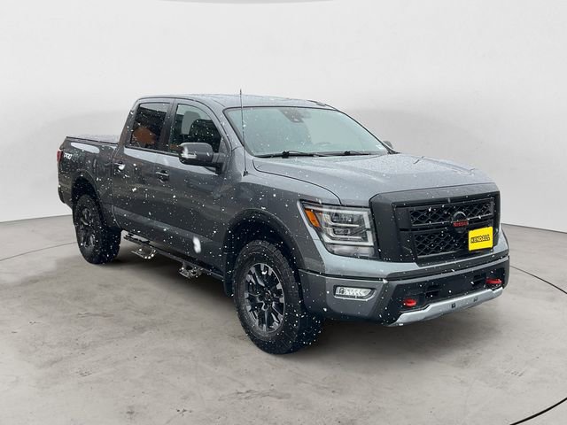Used 2020 Nissan Titan PRO-4X image 7