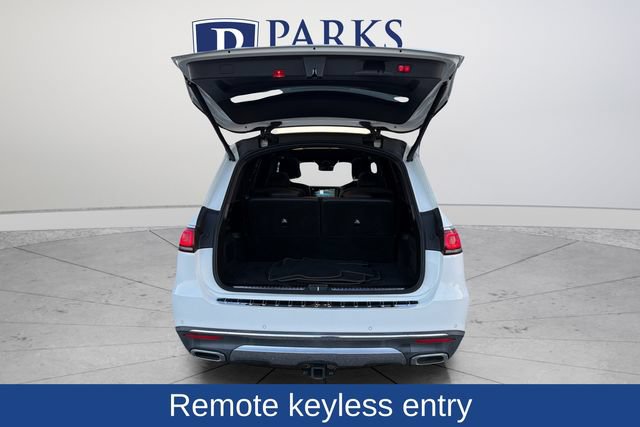 Used 2021 Mercedes-Benz GLS 450 4MATIC image 20