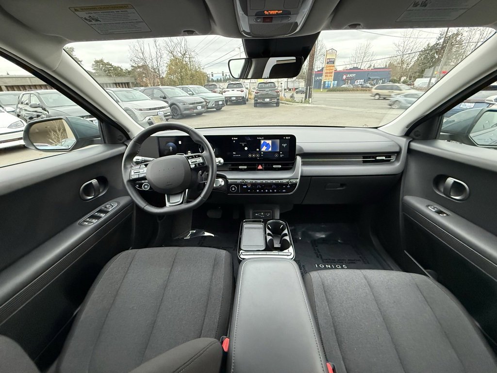 Certified 2025 Hyundai Ioniq 5 SE image 20