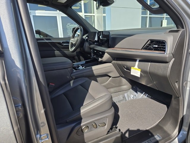 New 2026 Chevrolet Suburban Z71 w/ Comfort Package image 32