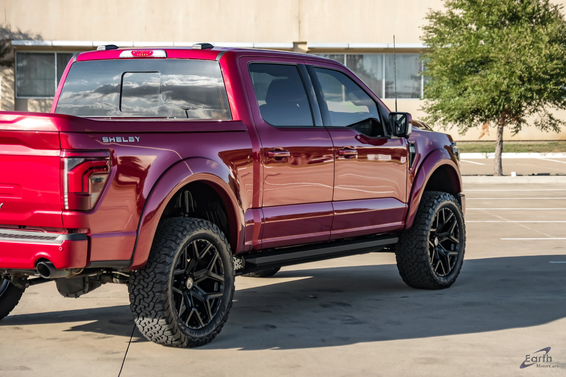 Used 2024 Ford F150 Lariat w/ Equipment Group 502A High AWD/4WD image 18
