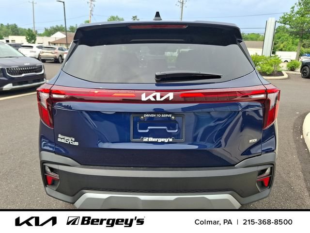 Certified 2026 Kia Seltos LX AWD/4WD image 6