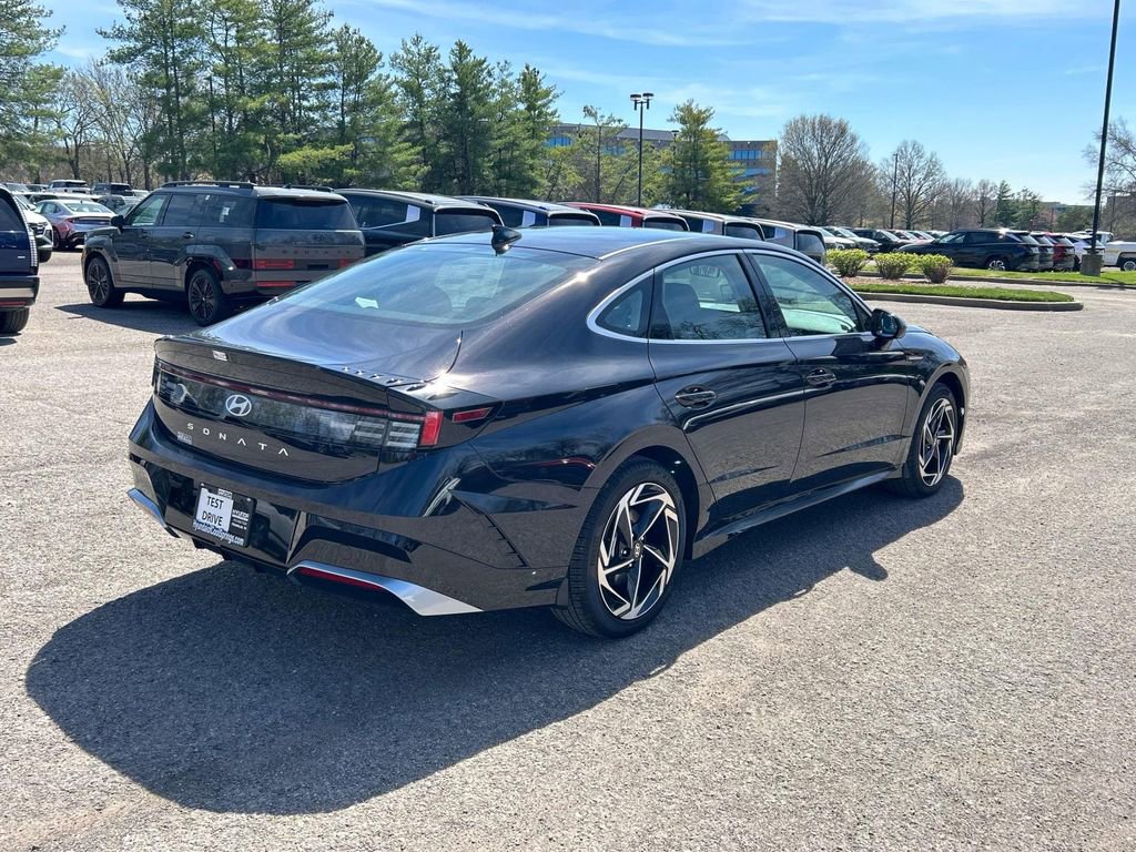 New 2026 Hyundai Sonata SEL image 7