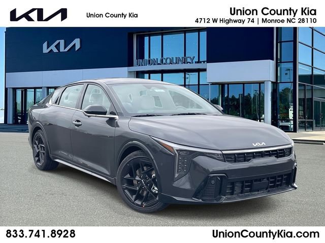 New 2025 Kia K4 GT-Line Turbo image 1