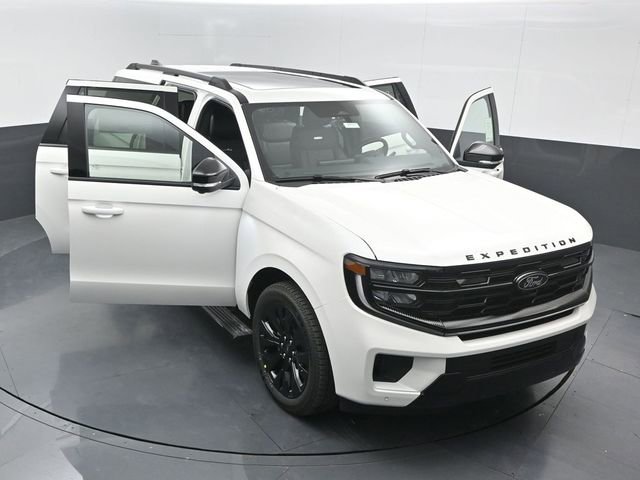New 2025 Ford Expedition Max Platinum w/ Stealth Appearance Package image 48