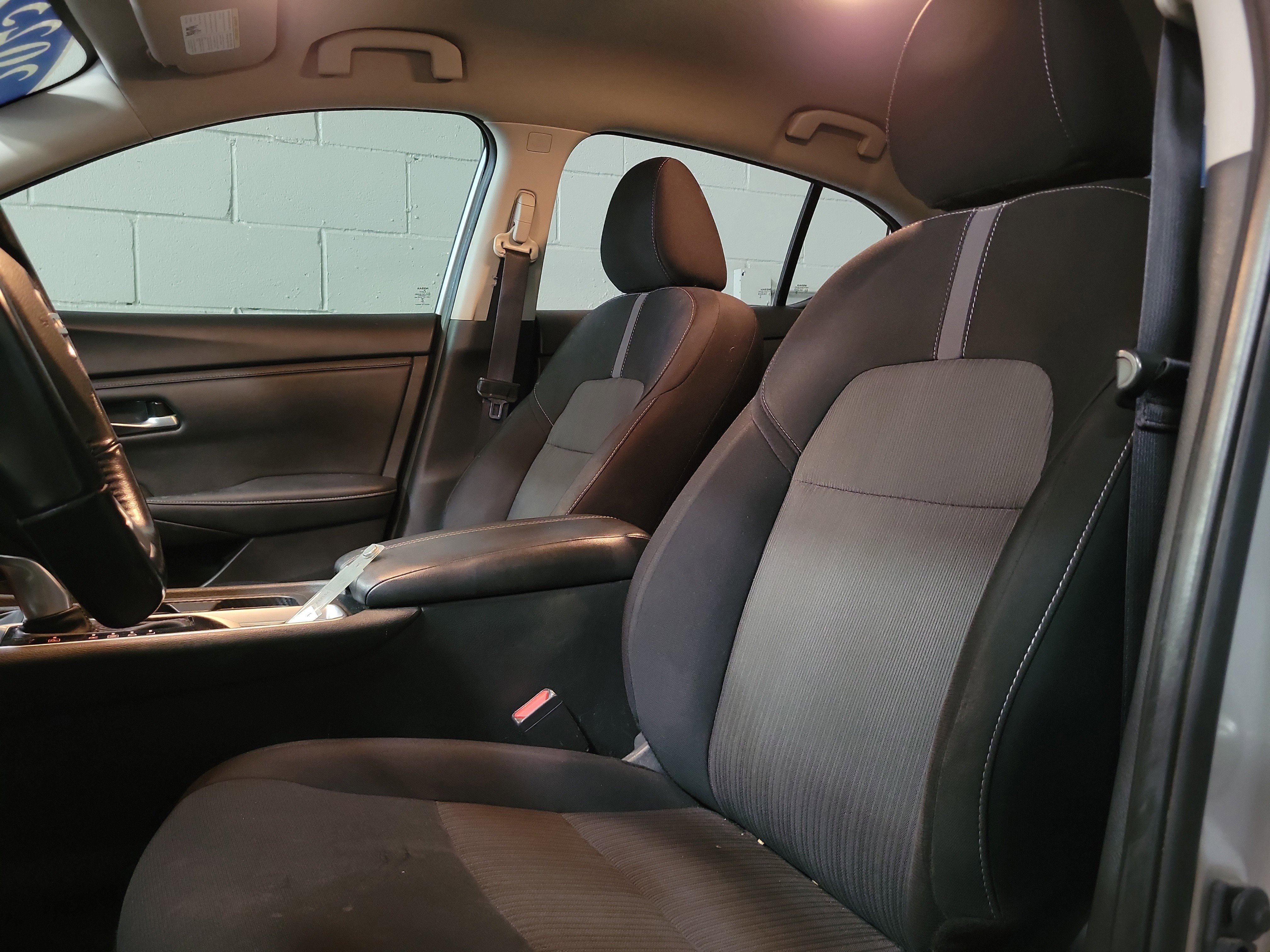 Used 2023 Nissan Sentra SV w/ All-Weather Package FWD image 17