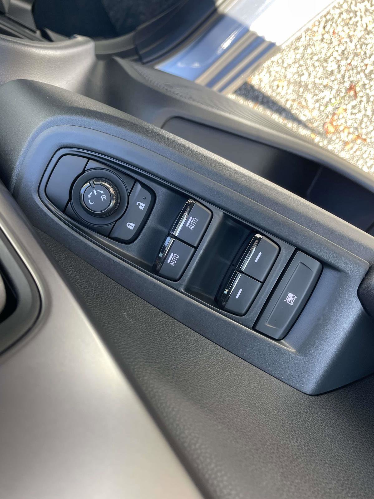 New 2025 Subaru Impreza 2.0i Sport w/ Popular Package #1 image 5