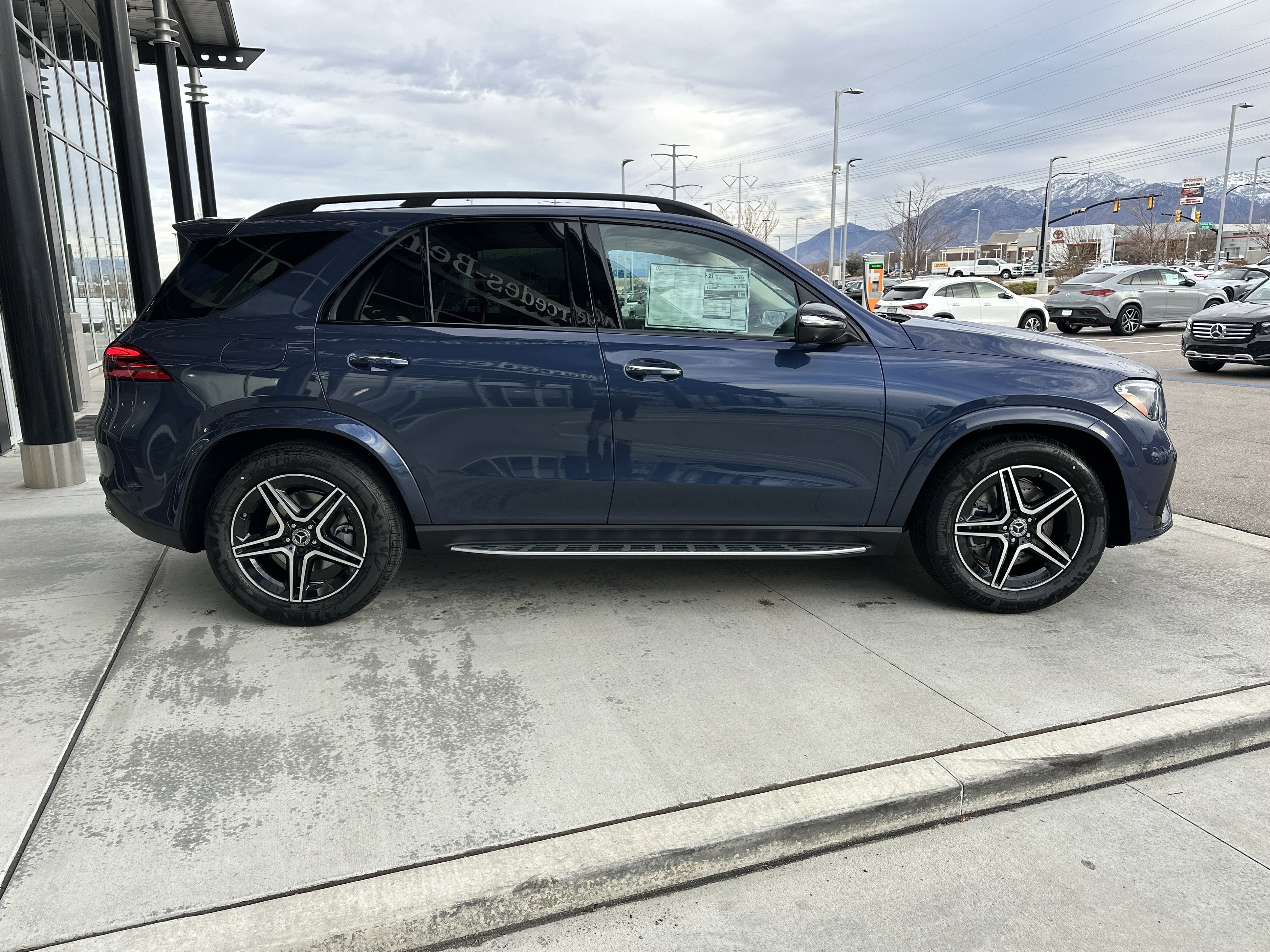 New 2026 Mercedes-Benz GLE 450 450 4MATIC image 4
