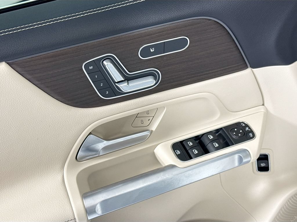 Certified 2026 Mercedes-Benz GLB 250 image 23