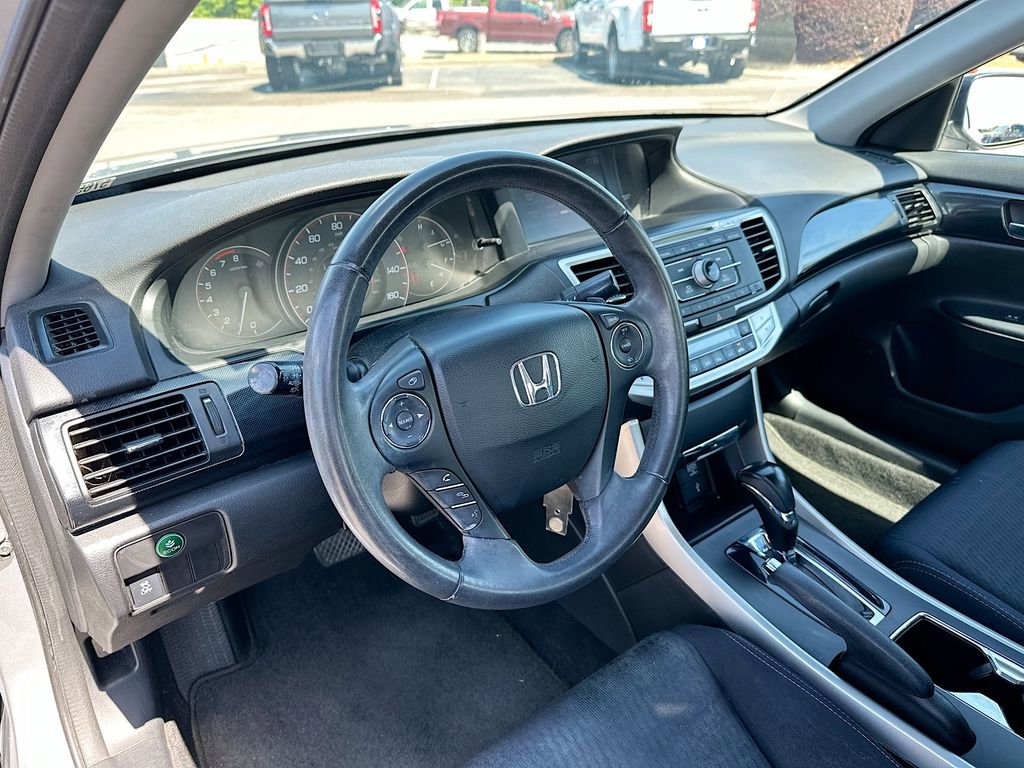 Used 2014 Honda Accord Sport image 10