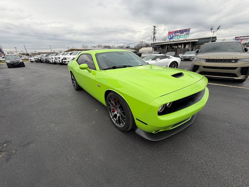 Used 2015 Dodge Challenger SRT w/ Technology Group image 1