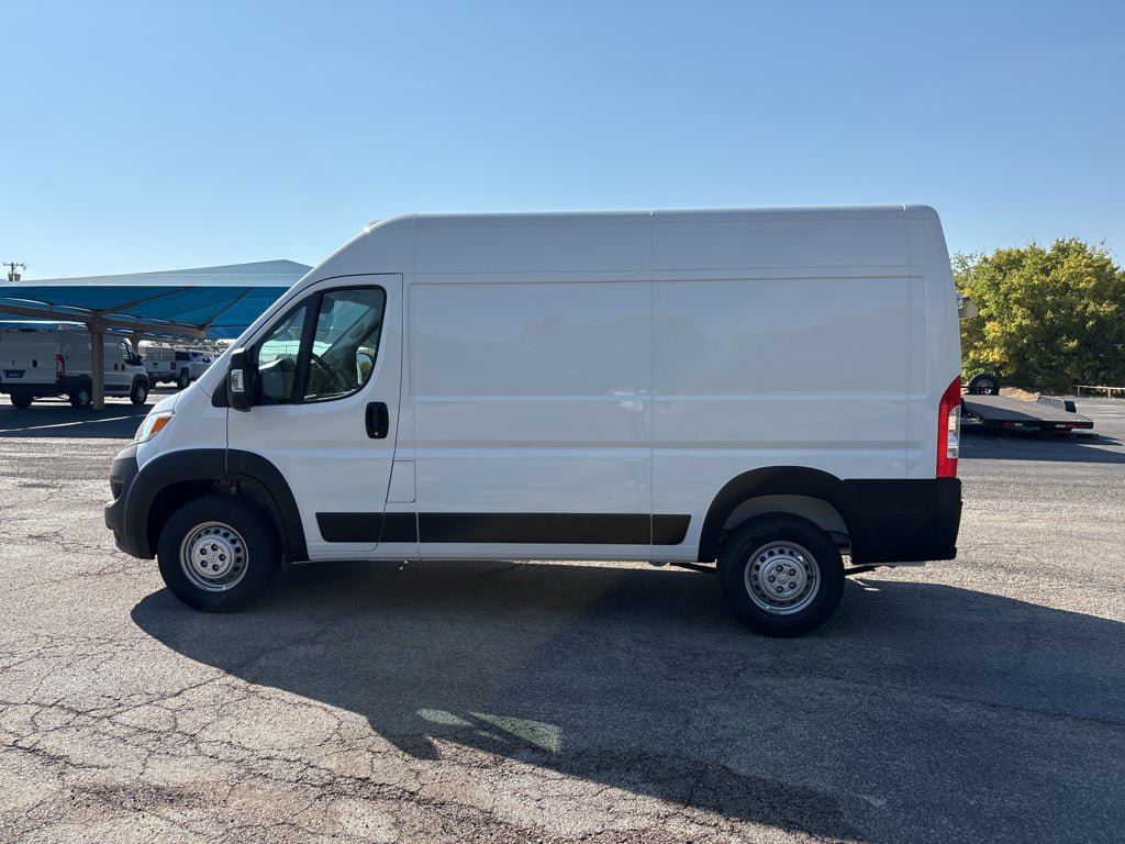 New 2027 RAM ProMaster 2500 FWD image 9