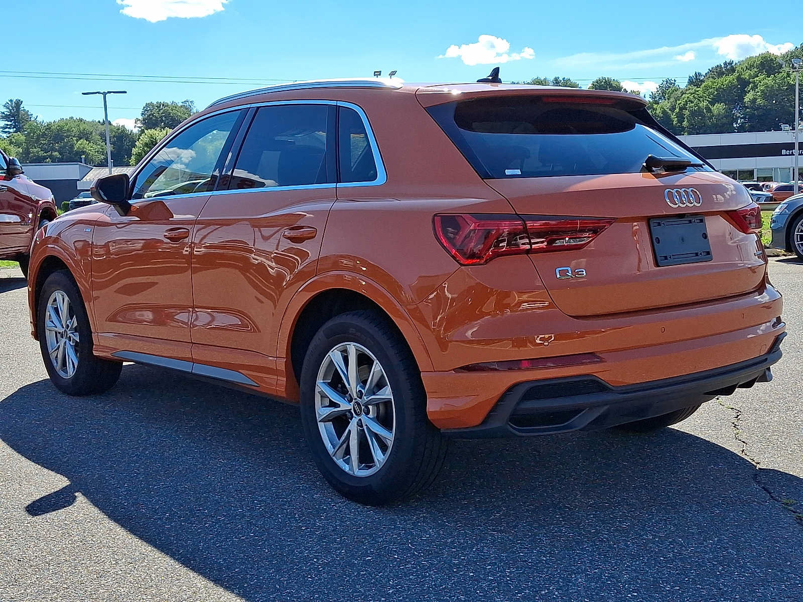 Used 2025 Audi Q3 2.0T Premium AWD/4WD image 4