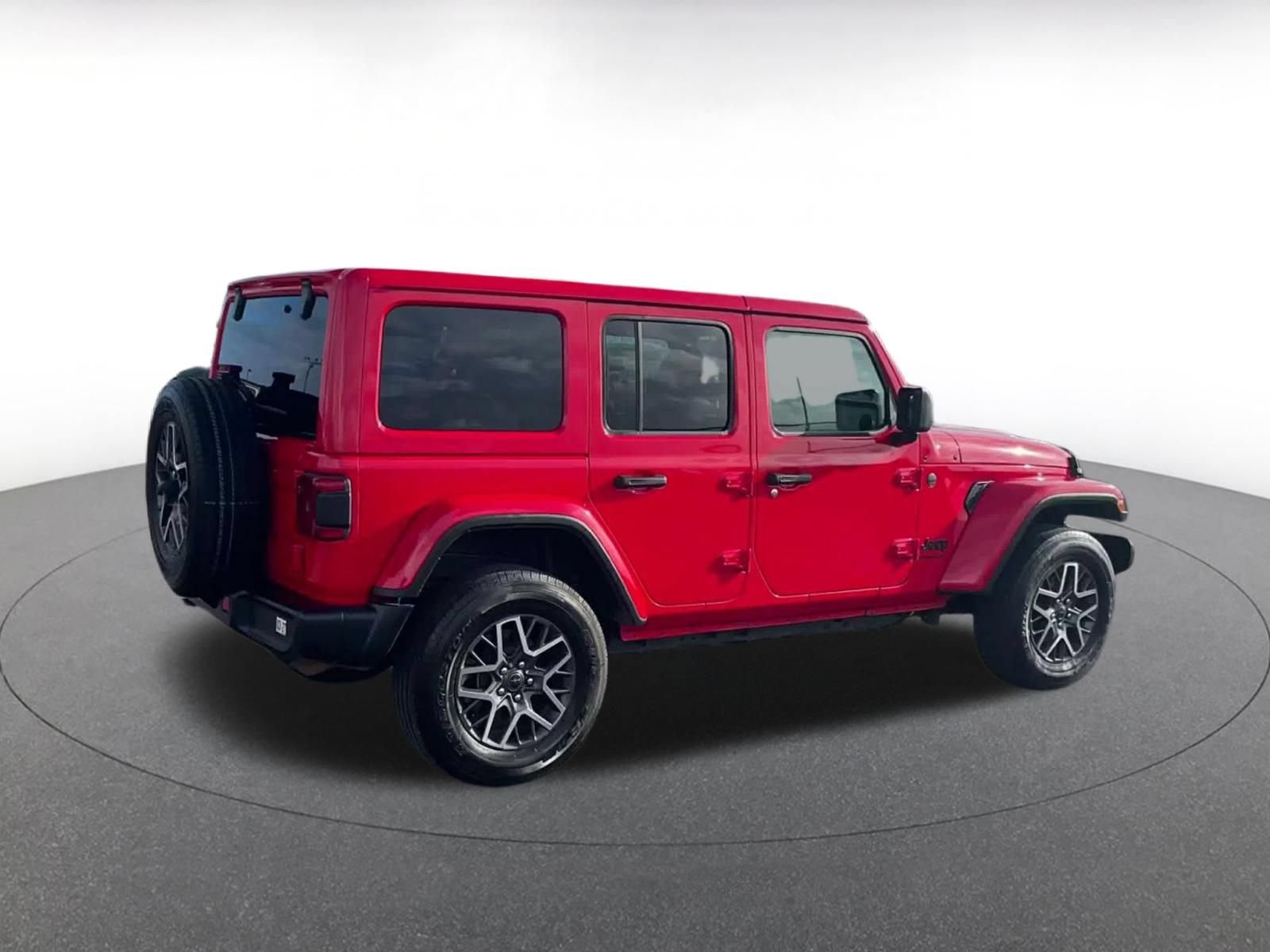 Used 2025 Jeep Wrangler Unlimited Sahara AWD/4WD image 14