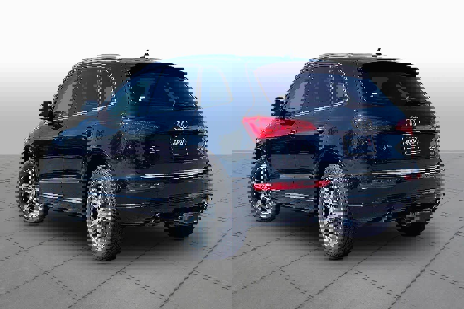 Used 2015 Audi Q5 TDI Premium Plus AWD/4WD image 11