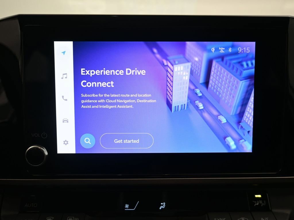 Used 2025 Toyota Camry LE image 13