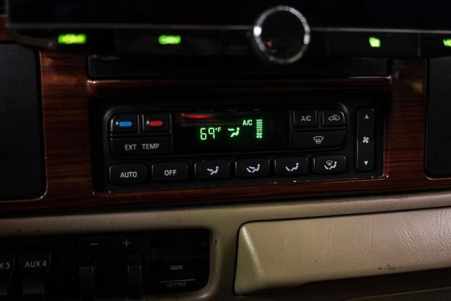 Used 2007 Ford F550 4x4 Crew Cab Super Duty image 22