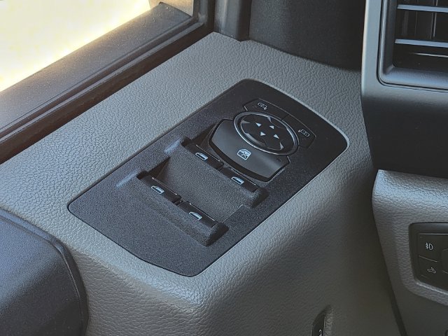 Used 2018 Ford F150 XL w/ Equipment Group 101A Mid AWD/4WD image 25