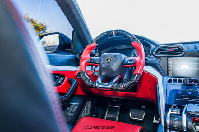 Used 2019 Lamborghini Urus image 28