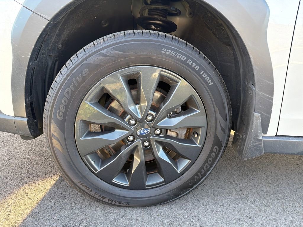 Used 2023 Subaru Outback Onyx Edition XT image 2