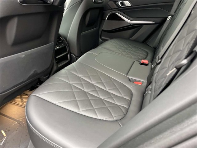 Used 2025 BMW X5 xDrive50e w/ Premium Package image 21