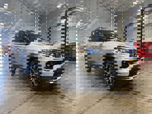 New 2025 Jeep Compass Limited