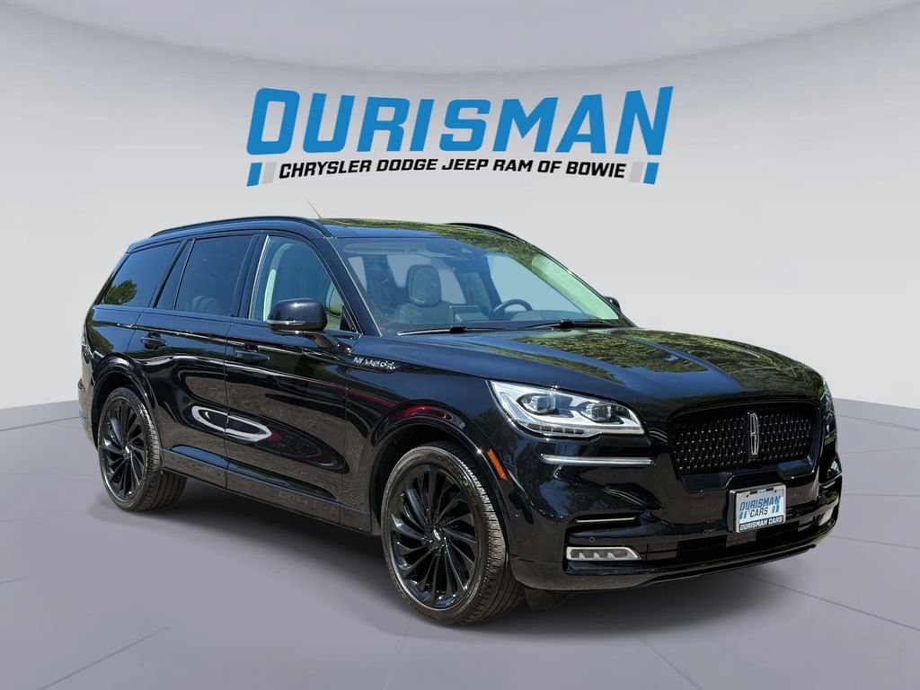 Used 2024 Lincoln Aviator Black Label w/ Jet Package AWD/4WD image 1