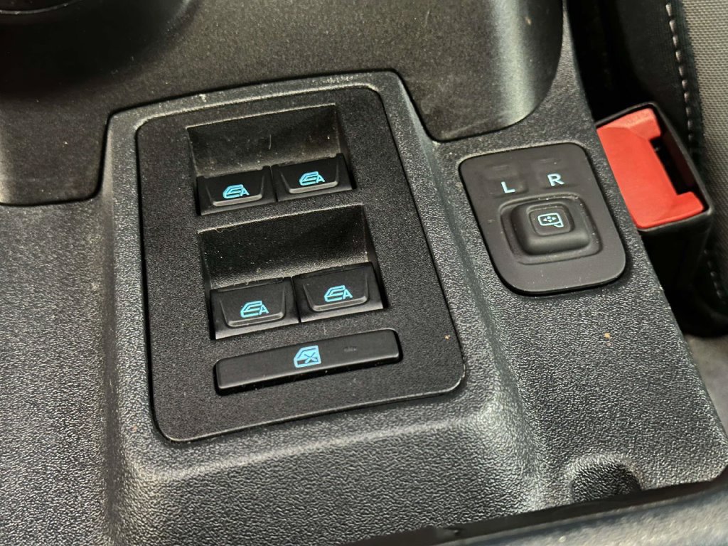 Used 2022 Ford Bronco Outer Banks AWD/4WD image 34