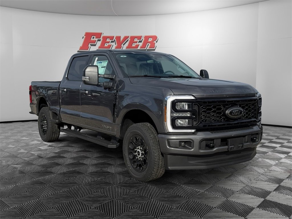 New 2025 Ford F250 XLT w/ Black Appearance Package image 3