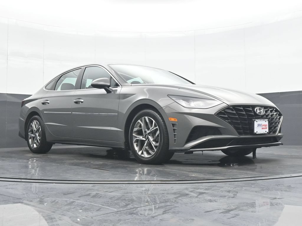 Used 2022 Hyundai Sonata SEL w/ Convenience Package FWD image 32