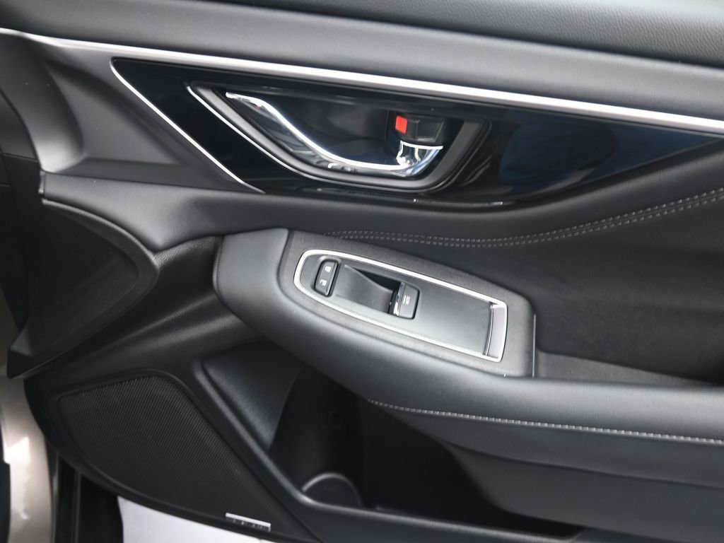 Used 2023 Subaru Outback Limited XT image 19