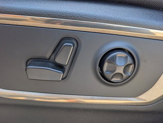 Used 2021 RAM 1500 Limited w/ Off Road Group image 15