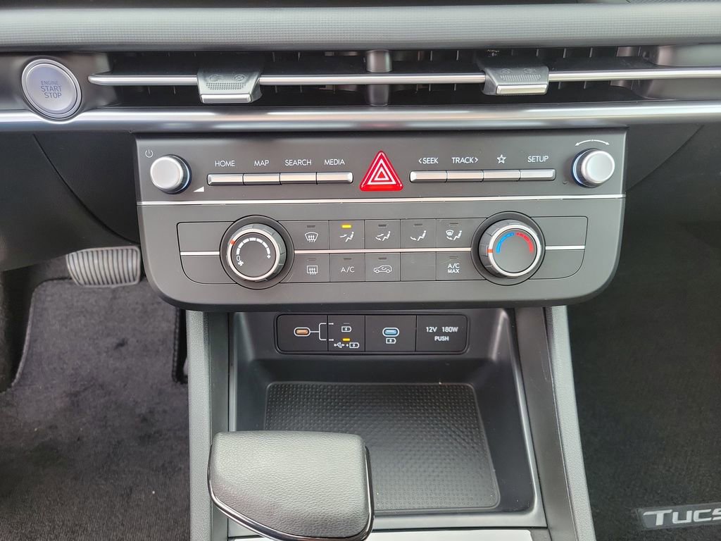 Used 2026 Hyundai Tucson SE image 21