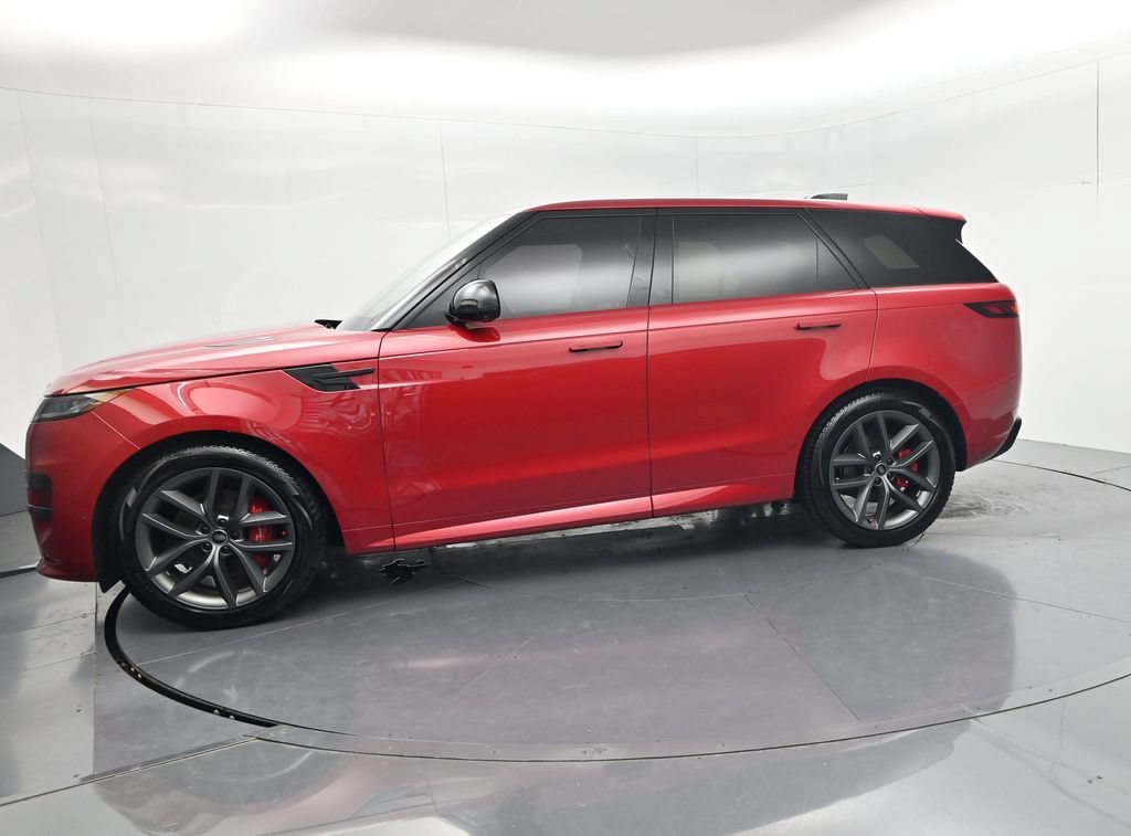 Used 2024 Land Rover Range Rover Sport Dynamic SE AWD/4WD image 4