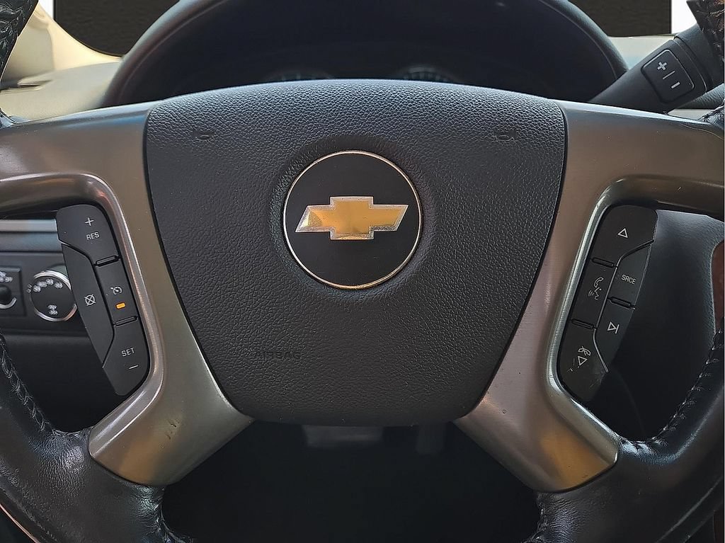 Used 2012 Chevrolet Avalanche LS AWD/4WD image 19